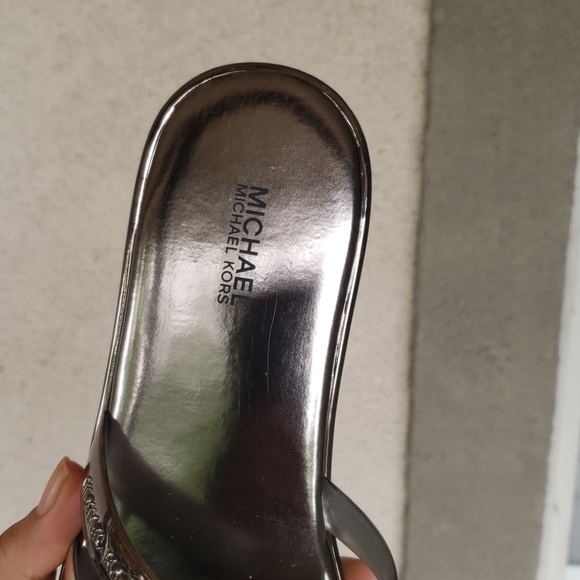 Michael kors keiko slide sanals new w box size 8 m - Picture 7 of 8